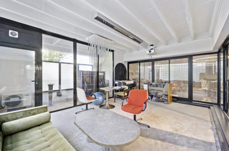 9 Rue Des Cloÿs, Paris, PAR 75018 - Unité 1 - - Photo intérieure - Image 1 of 11