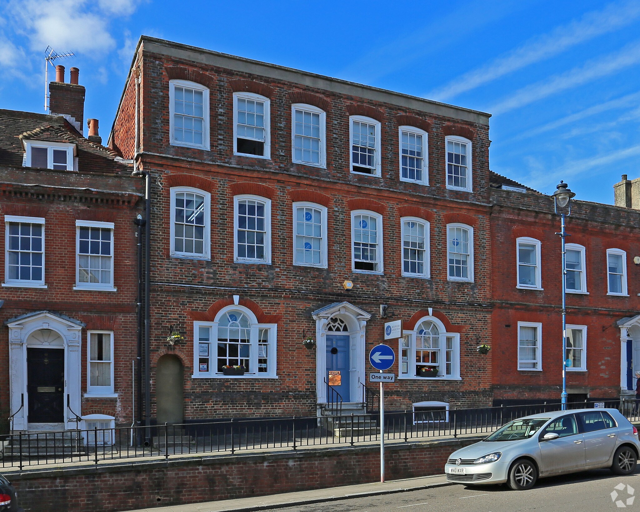 6 High St, Alton à vendre Photo principale- Image 1 de 1