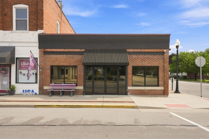197 E Morse St, Markle, IN à vendre - Photo du bâtiment - Image 1 de 36