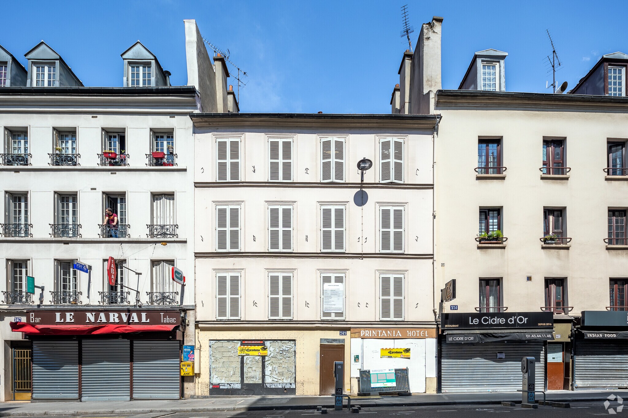 249 Rue De Charenton, Paris for lease Primary Photo- Image 1 of 3