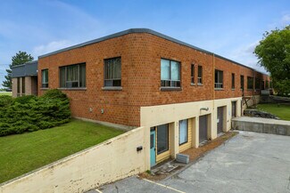 Plus de détails pour 155 Edward St, Aurora, ON - Bureau à louer