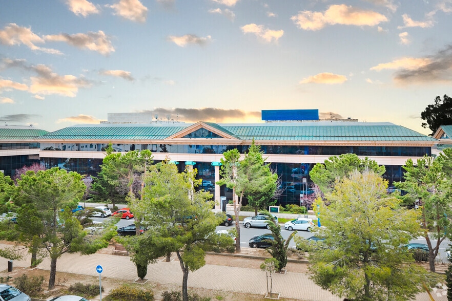 Avenida de Europa, 26, Pozuelo de Alarcón, Madrid for lease - Building Photo - Image 3 of 23