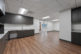 8229 Boone Blvd, Vienna, VA à louer Photo du bâtiment- Image 2 de 29