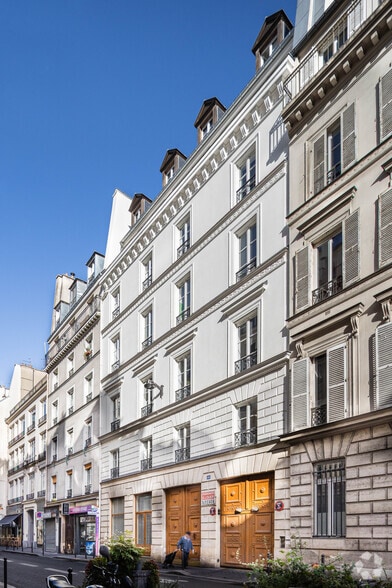 50 Rue De Paradis, Paris for lease - Primary Photo - Image 1 of 9