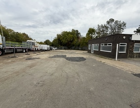 Barnet Bypass, South Mimms for lease Building Photo- Image 2 of 4