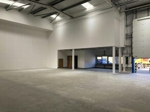 Caxton Way, Watford for lease Interior Photo- Image 1 of 5