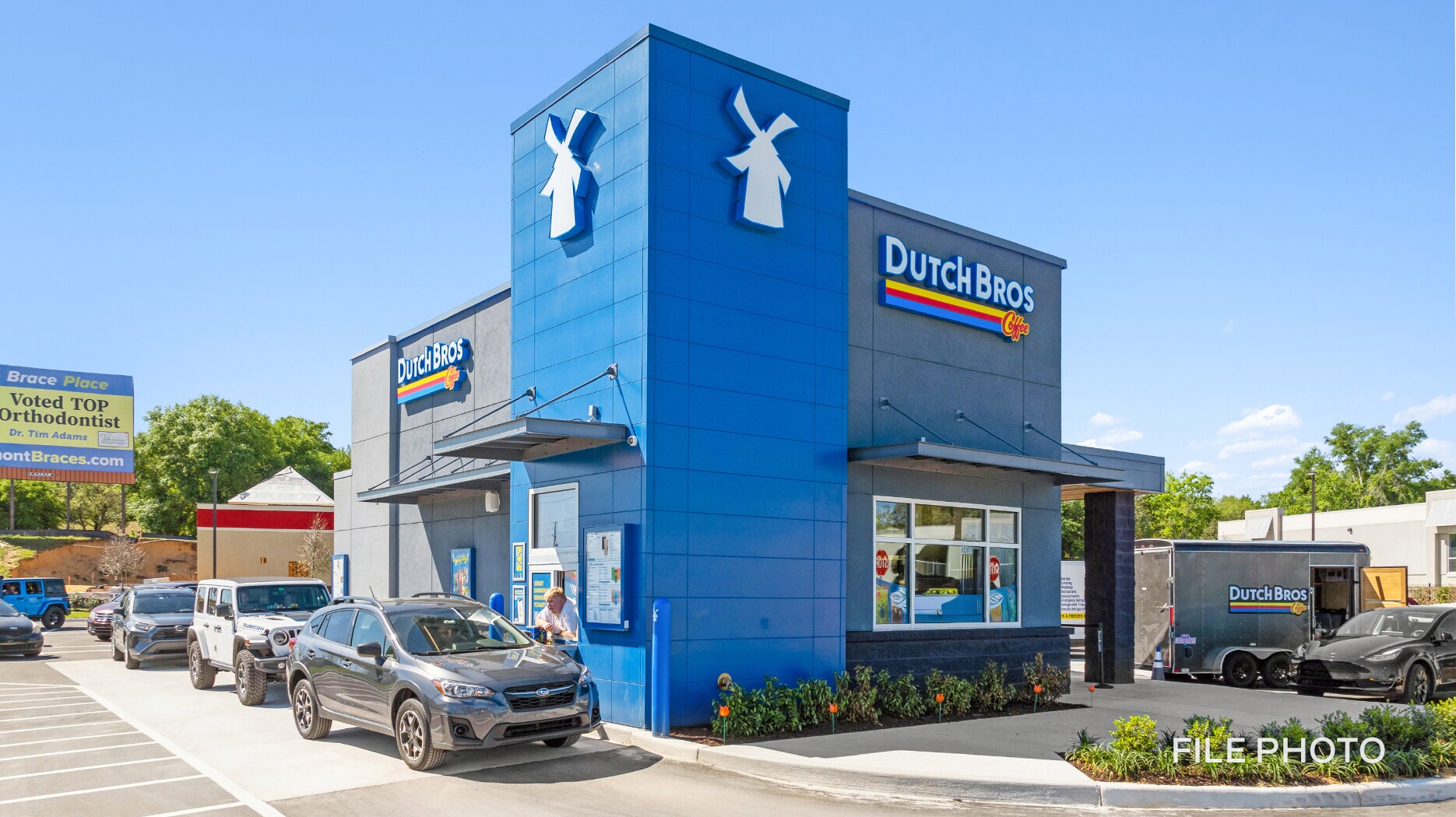 705 Holcomb Bridge Rd, Roswell, GA à vendre Photo principale- Image 1 de 2