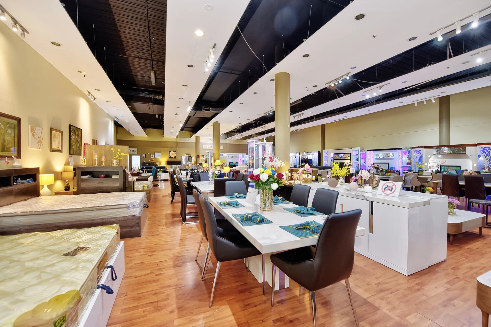 219 Parramatta Rd, Auburn à louer Photo intérieure- Image 1 de 4