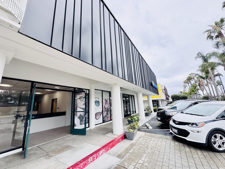 588-590 Washington Blvd, Marina Del Rey, CA for lease - Building Photo - Image 2 of 18