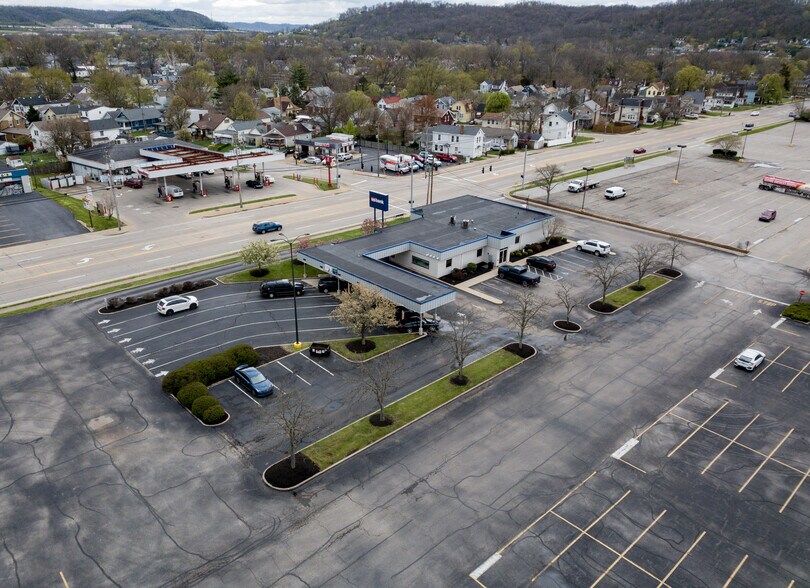 3937 Winston Ave, Covington, KY à vendre - Photo du bâtiment - Image 2 de 5