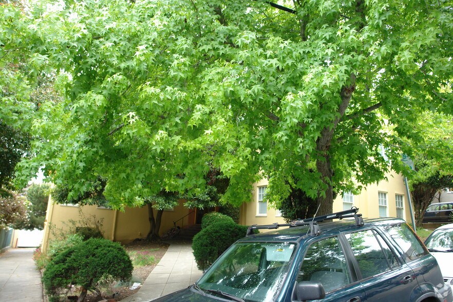 1862 Arch St, Berkeley, CA à vendre - Photo du bâtiment - Image 2 de 3