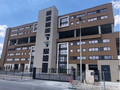 Industriel dans Colombes à louer - Photo du bâtiment - Image 2 de 18