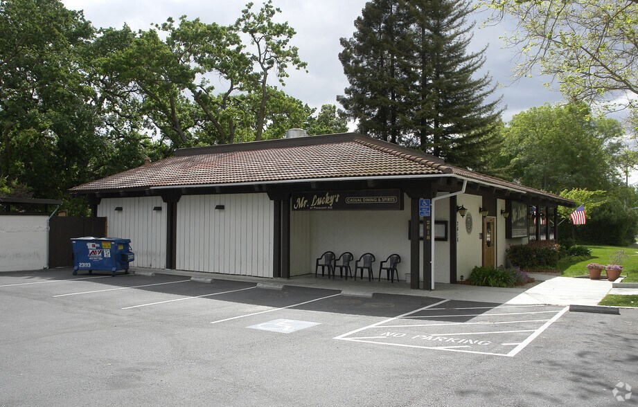 2614 Pleasant Hill Rd, Pleasant Hill, CA for lease - Building Photo - Image 2 of 9