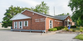 Plus de détails pour 100 S 23rd St, Fairfield, IA - Bureau à vendre