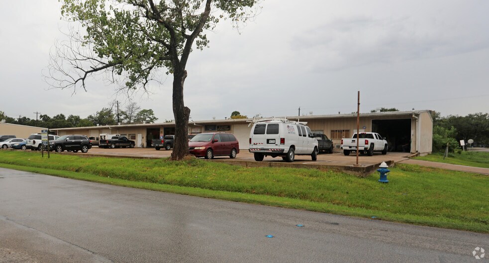 515 Melbourne St, Houston, TX for sale - Primary Photo - Image 1 of 9