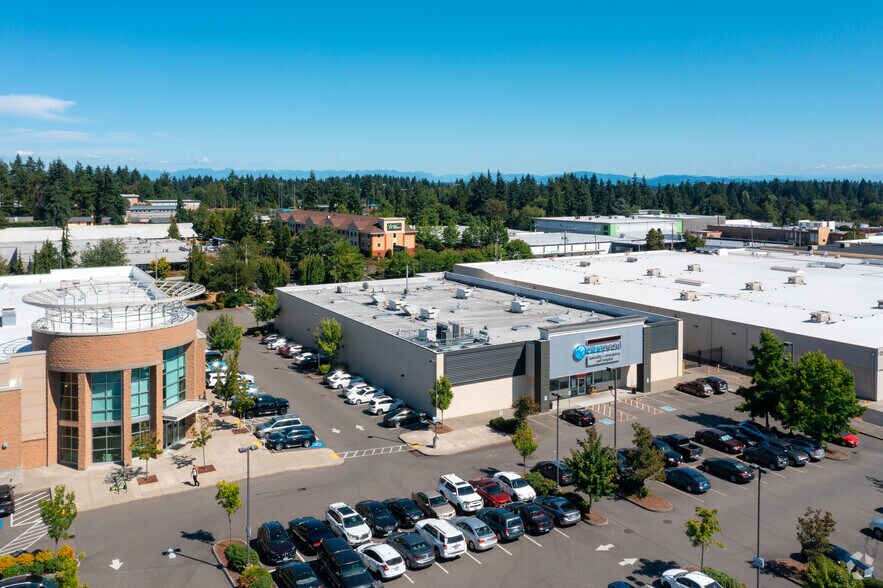 13240 Aurora Ave N, Seattle, WA à louer - Photo du bâtiment - Image 3 de 4