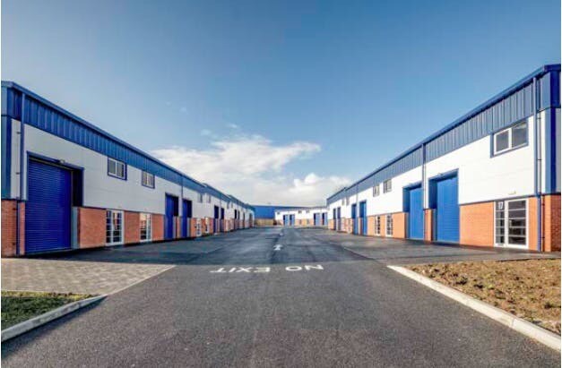 198-202 Broomhill Rd, Bristol à louer - Photo du bâtiment - Image 1 de 25