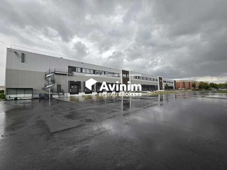 Industrial in Garges-lès-Gonesse for lease - Building Photo - Image 2 of 10
