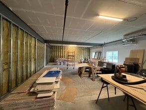 118 Portsmouth Ave, Stratham, NH for lease Interior Photo- Image 1 of 2