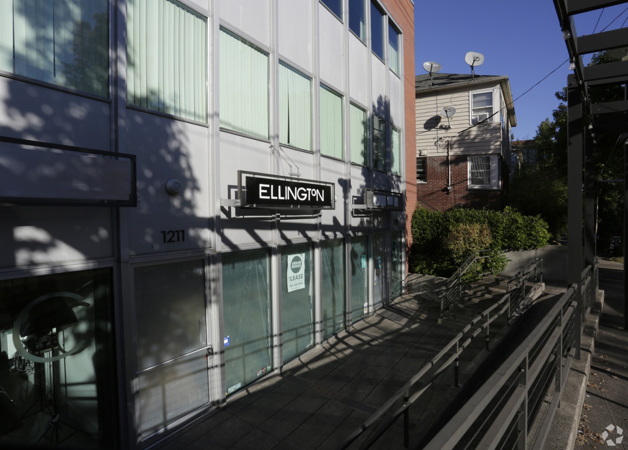 2311 NW Northrup St, Portland, OR for lease Primary Photo- Image 1 of 8