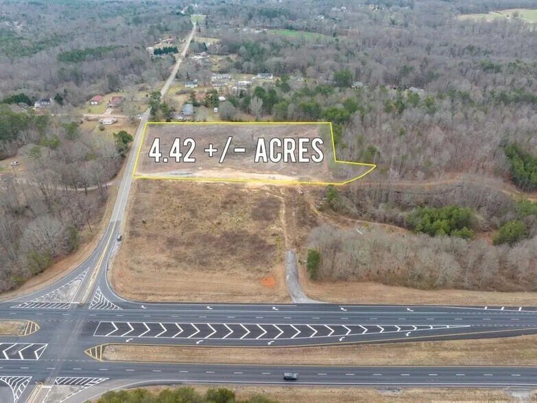 4920 Cornelia Hwy, Lula, GA à vendre - Photo du bâtiment - Image 3 de 6