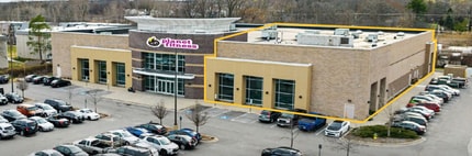 452 Lakehurst Rd, Waukegan, IL for lease Building Photo- Image 2 of 2