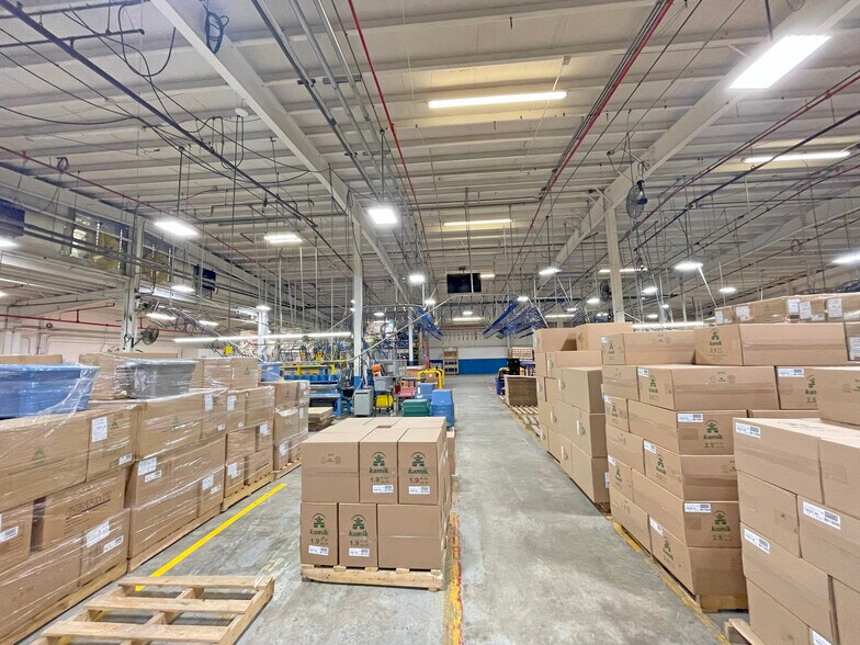 673 Industrial Park Rd, Littleton, NH à vendre - Photo du bâtiment - Image 3 de 7