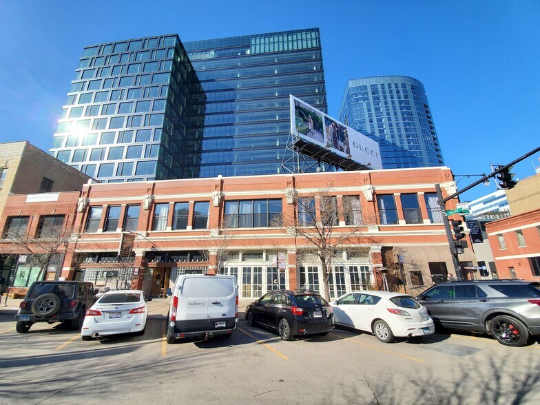 802-804 W Randolph St, Chicago, IL à louer - Photo du bâtiment - Image 2 de 28
