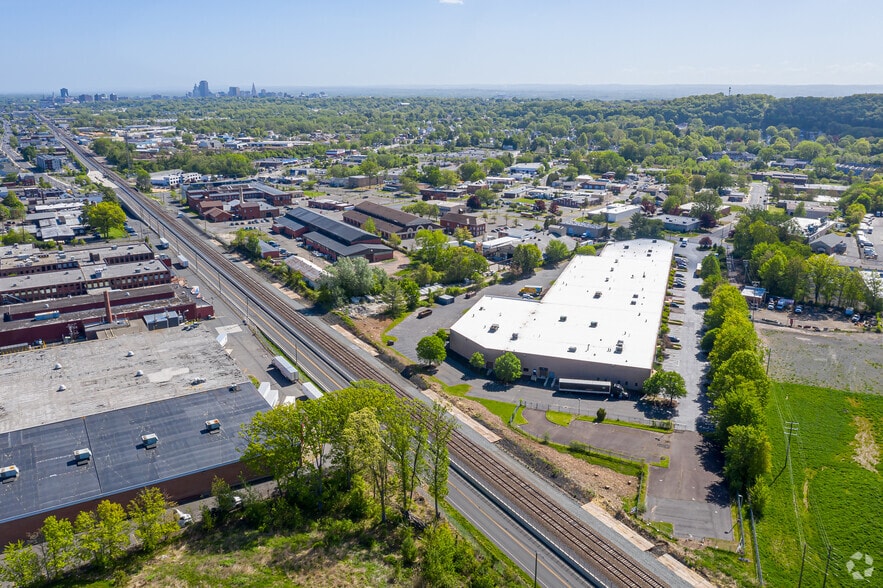 141 South St, West Hartford, CT for lease - Aerial - Image 3 of 12