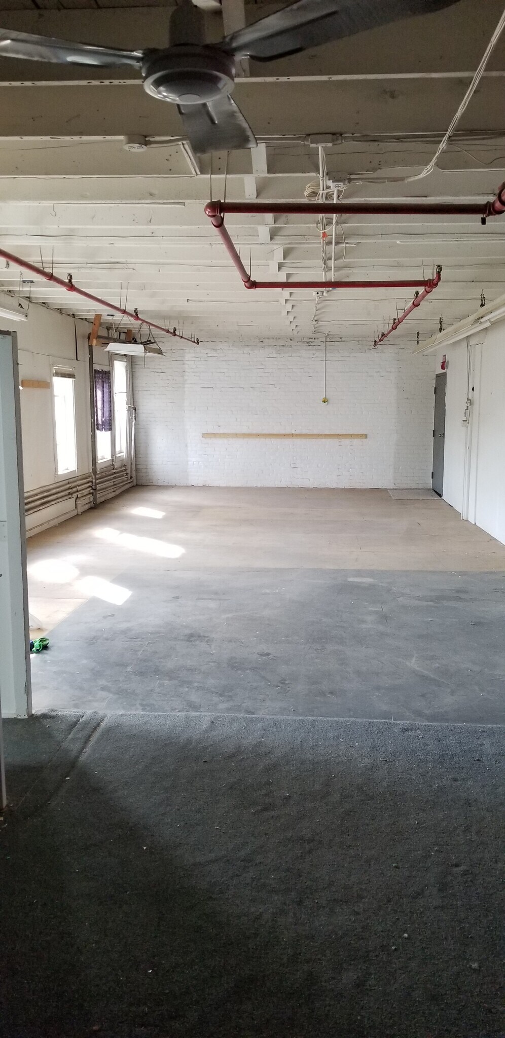 410 Great Rd, Littleton, MA for lease Interior Photo- Image 1 of 1