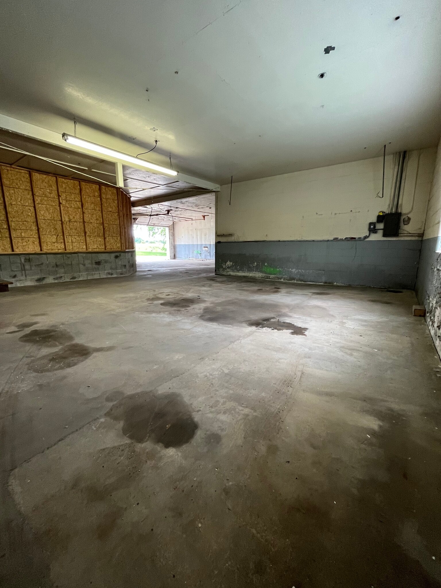 W7802 County Road MM, Hortonville, WI for lease Primary Photo- Image 1 of 8