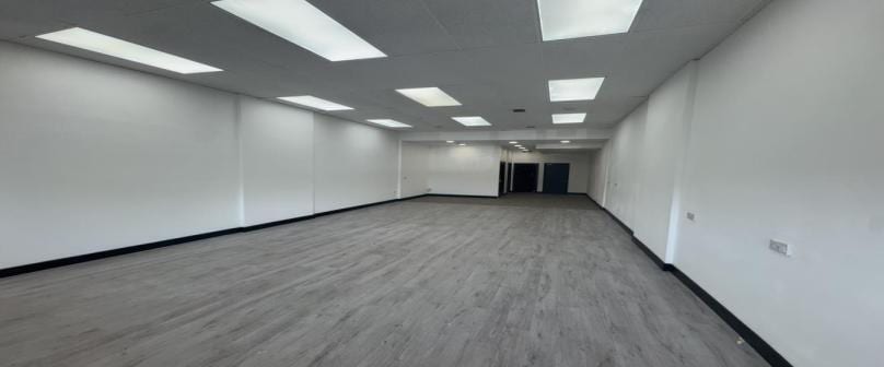 Bargarran Sq, Erskine for lease - Building Photo - Image 3 of 6