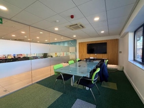 Lustleigh Close, Exeter for lease Interior Photo- Image 1 of 4