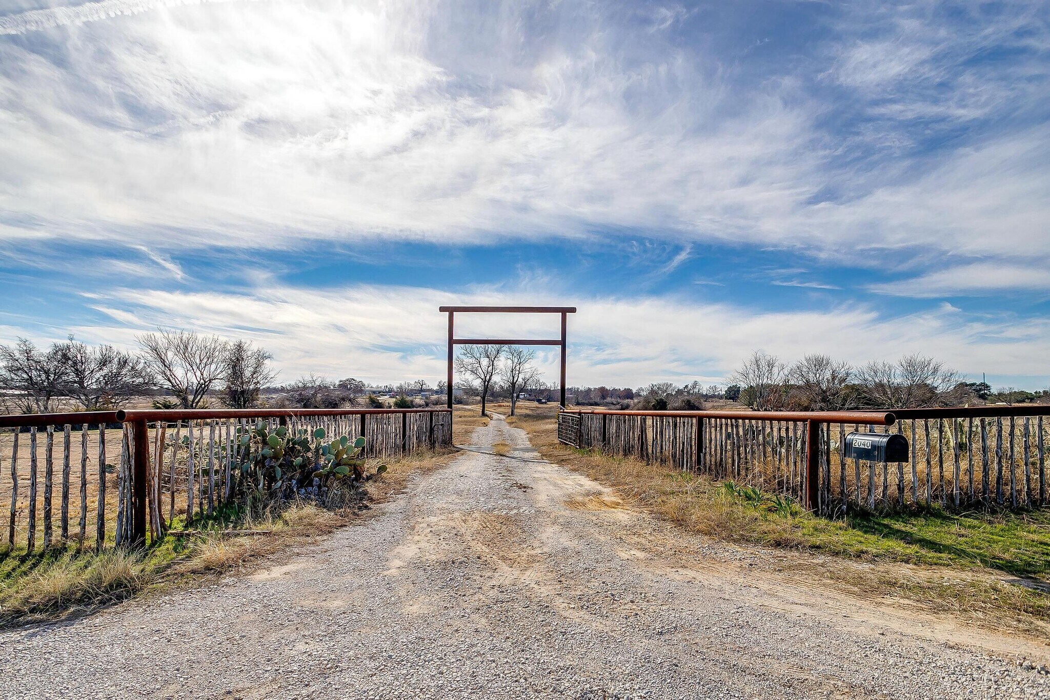 2040 Erwin Rd, Poolville, TX à vendre Photo principale- Image 1 de 75