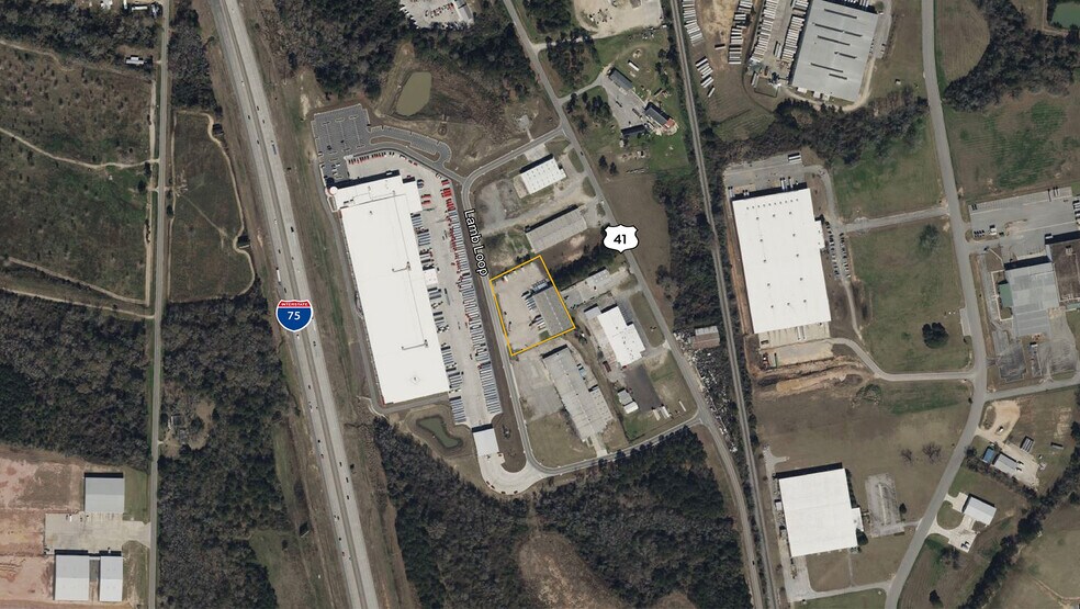 47 Lamb Loop, Tifton, GA à vendre - Photo du bâtiment - Image 1 de 3