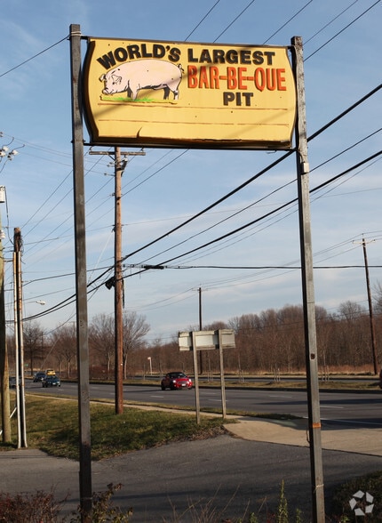 6820-6824 Central Ave, Capitol Heights, MD à louer - Photo du bâtiment - Image 3 de 4