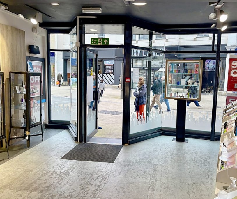 110-112 High St, Cheltenham for lease Interior Photo- Image 1 of 3