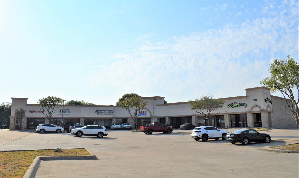 1108 N Greenville Ave, Allen, TX for lease - Building Photo - Image 1 of 7