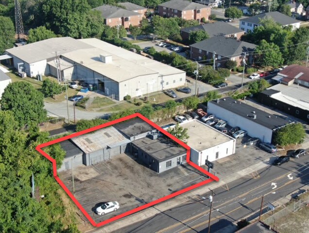 Plus de détails pour 946 S Chapman St, Greensboro, NC - Industriel à vendre
