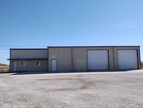 3012 FM 621, San Marcos, TX à louer Photo intérieure- Image 2 de 4