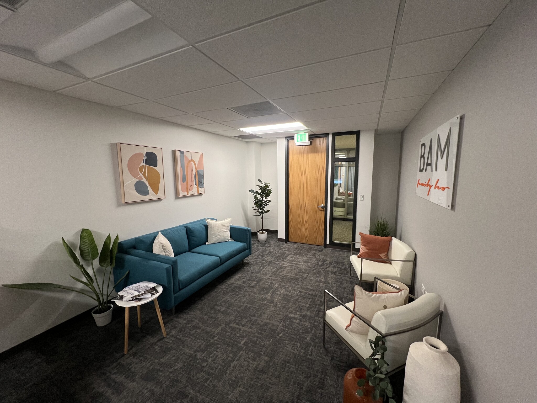 3300 E 1st Ave, Denver, CO for lease Interior Photo- Image 1 of 9