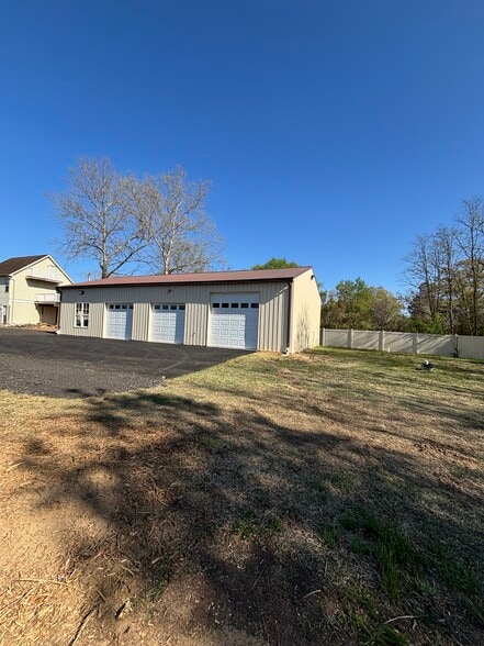 28795 Three Notch Rd, Mechanicsville, MD for lease - Building Photo - Image 3 of 16