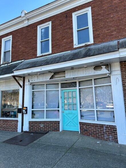 1192 Yorkship Sq, Camden, NJ à vendre - Photo du bâtiment - Image 2 de 39