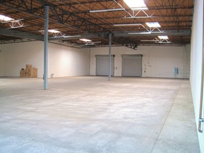 13905 Ramona Ave, Chino, CA à louer Photo intérieure- Image 1 de 9