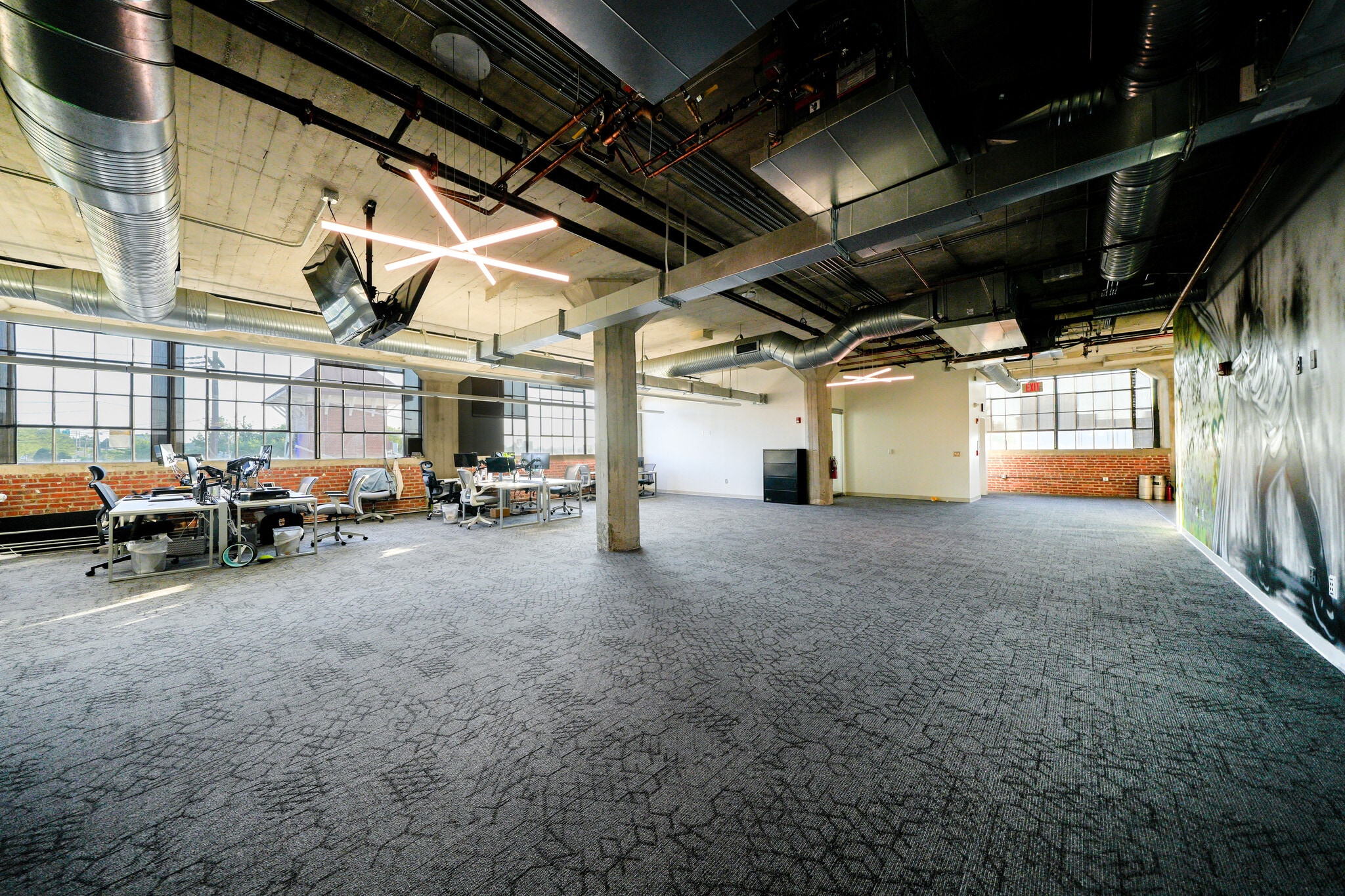 800 Westmere Ave, Charlotte, NC for lease Interior Photo- Image 1 of 11