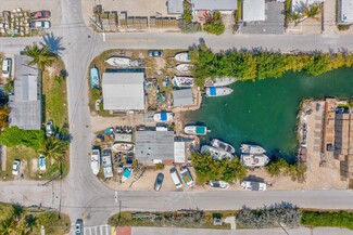 Plus de détails pour Commercial Waterfront Opportunity – Vente au détail à vendre, Summerland Key, FL