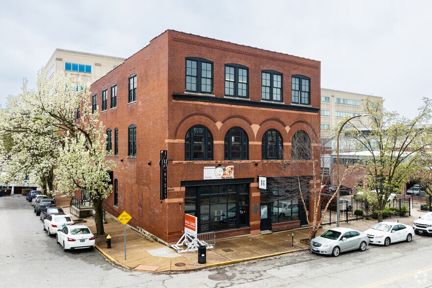 1900-1904 Locust St, Saint Louis, MO for lease - Building Photo - Image 1 of 35