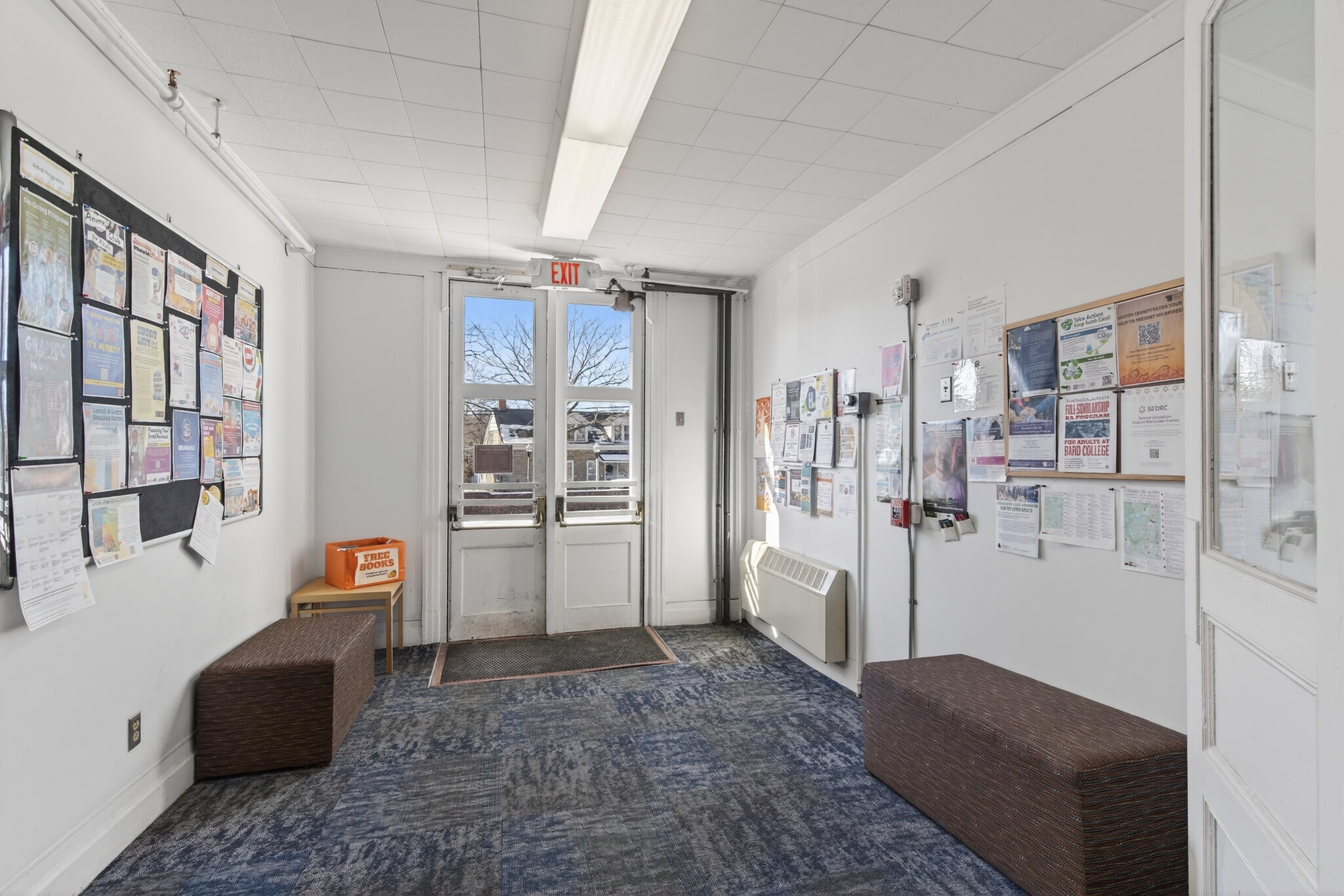 61 Crown St, Kingston, NY for lease Interior Photo- Image 1 of 20