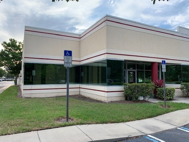 7751 Kingspointe Pky, Orlando, FL à louer Photo principale- Image 1 de 11