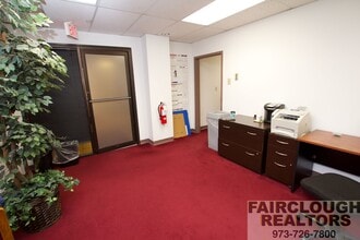 227 Route 206, Flanders, NJ for lease Interior Photo- Image 2 of 8